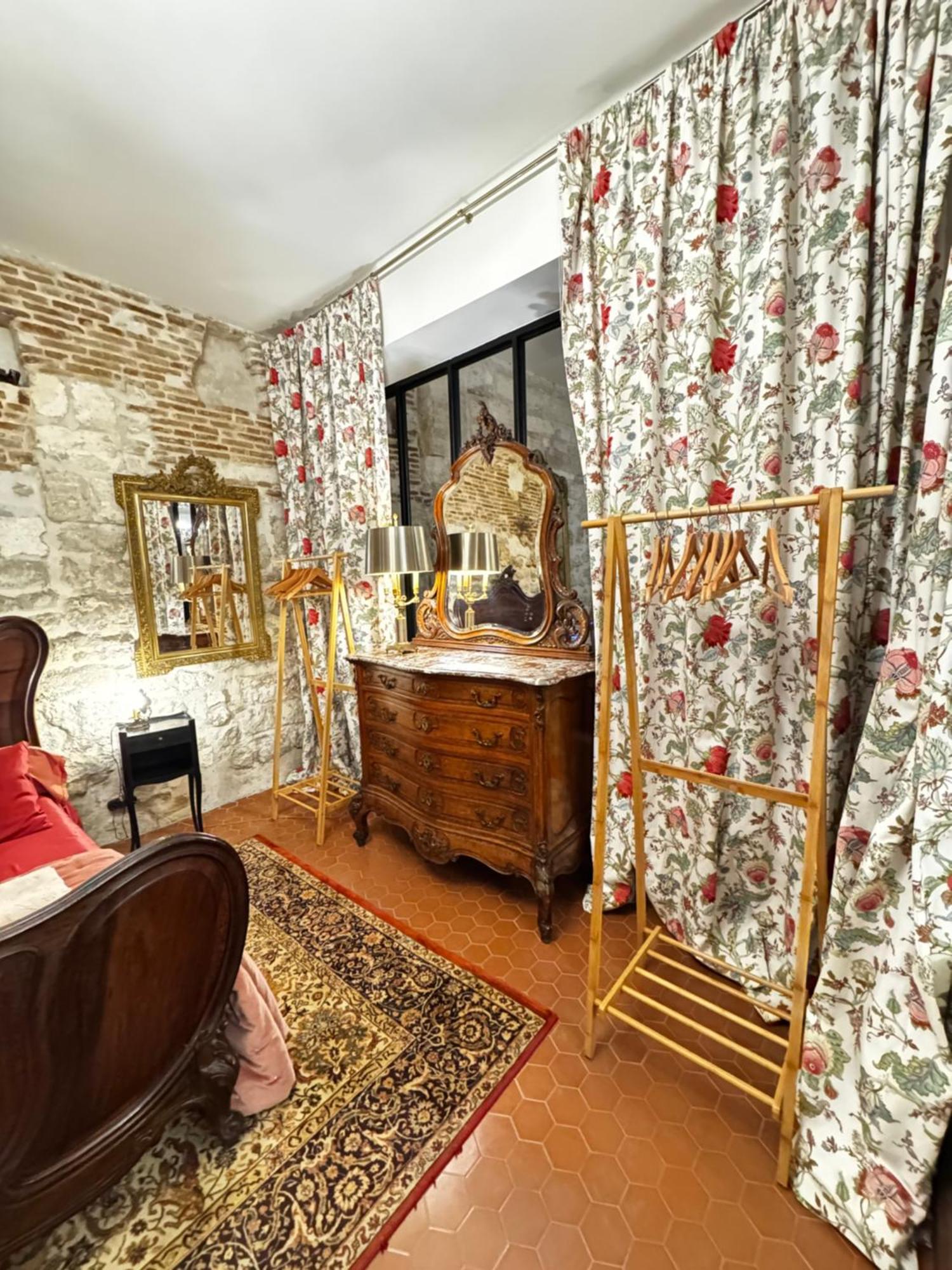 L'Heure Bleue - Charme Et Histoire Au Coeur D'Avignon Apartman Kültér fotó